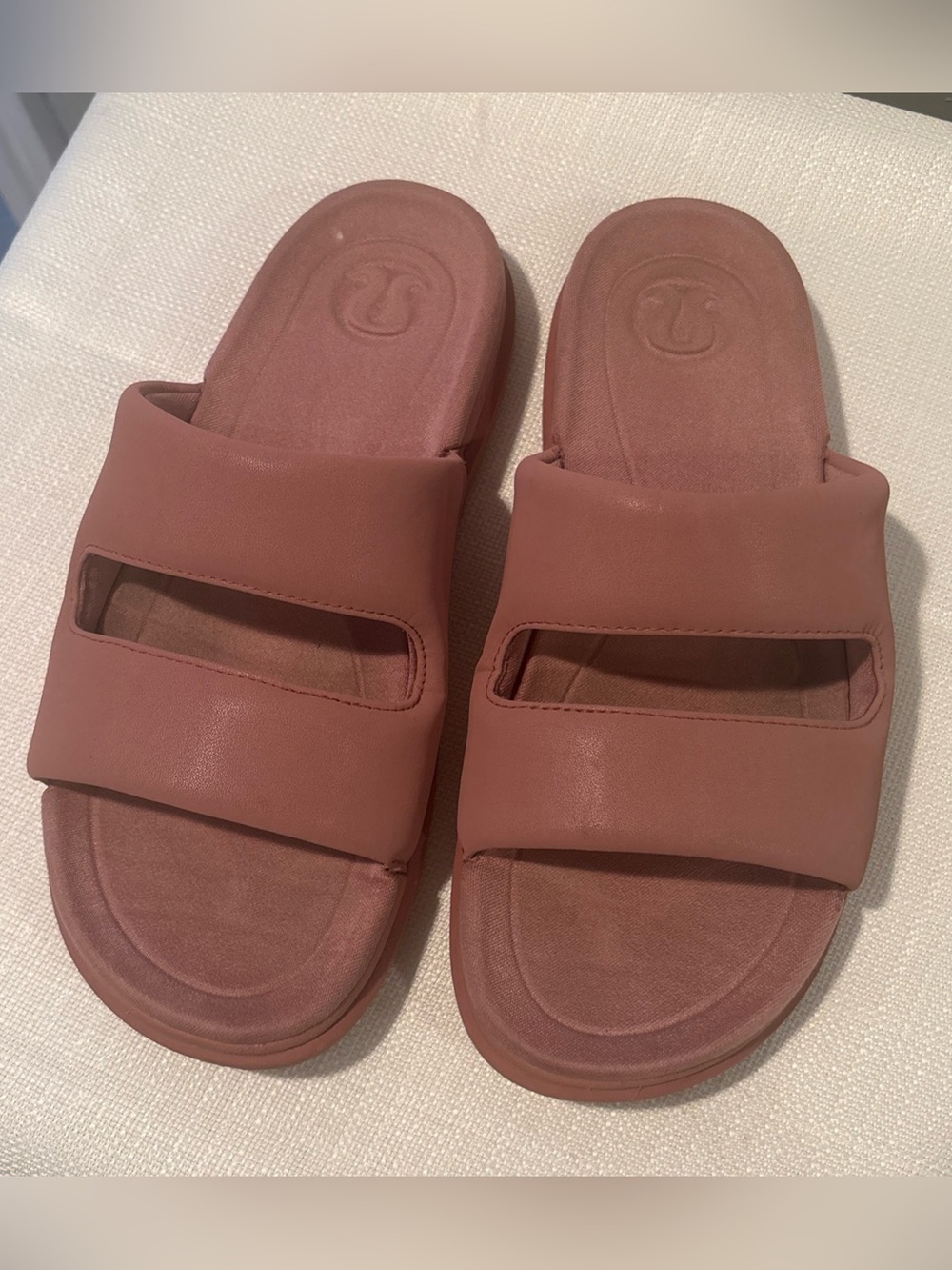 Lululemon Women’s Restfull Sandal